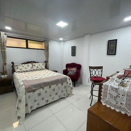 알라후엘라 Alicia'S Place 10 Min From Airport 아파트 외부 사진